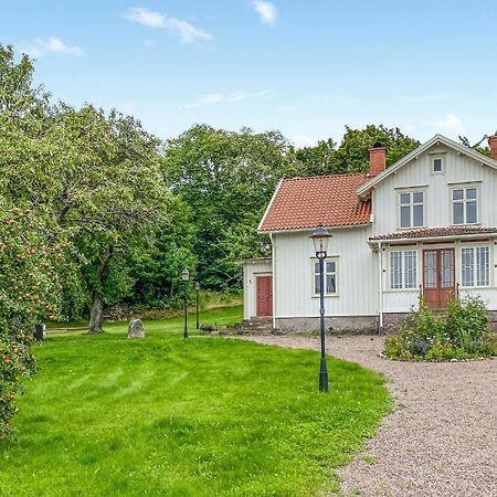 Awesome Home In Oedeshoeg With Wifi Екстериор снимка