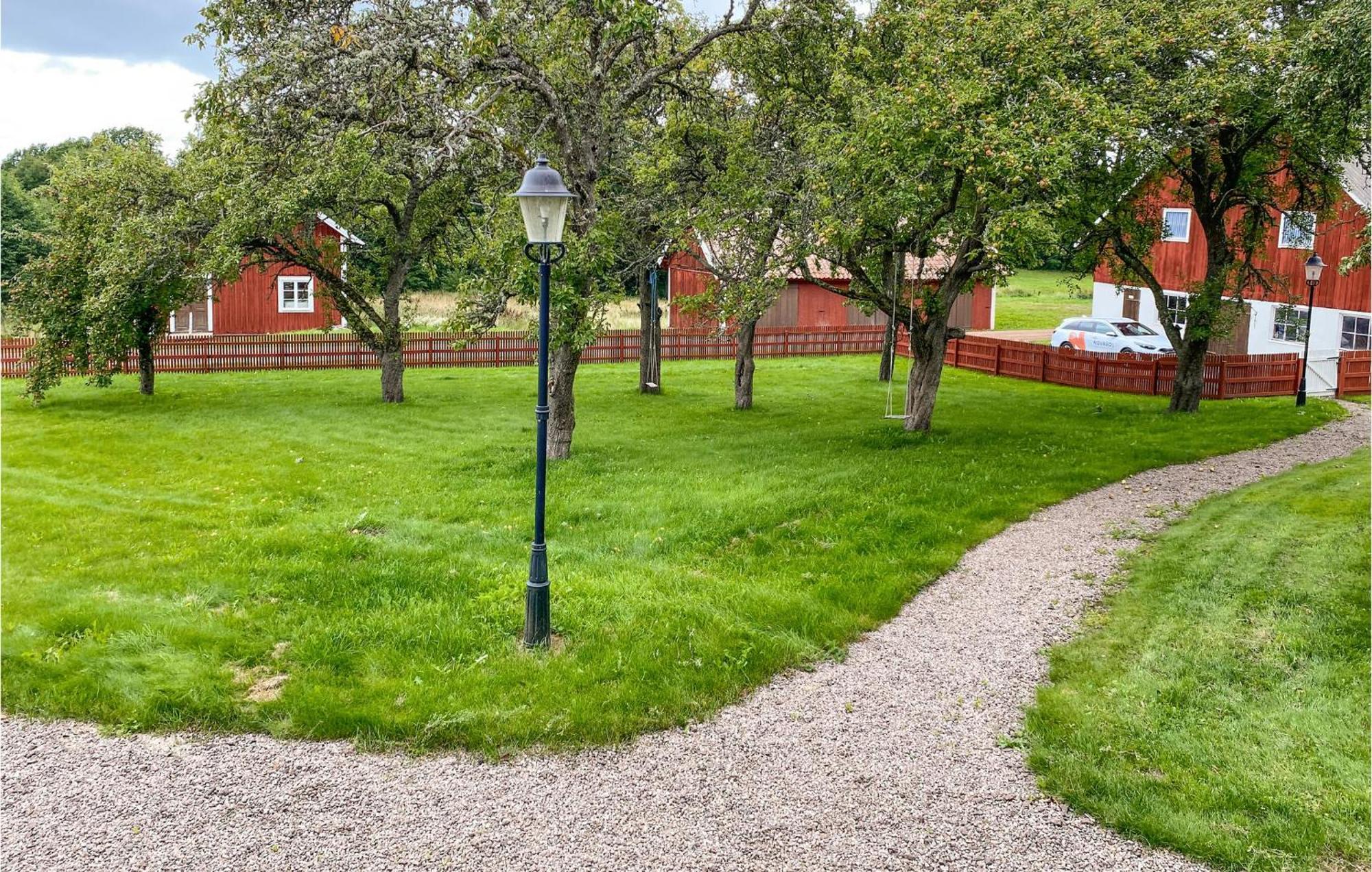 Awesome Home In Oedeshoeg With Wifi Екстериор снимка